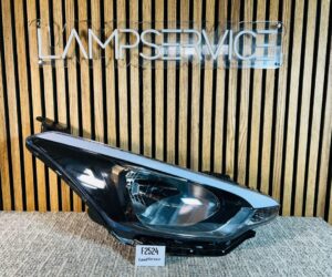 Faruri Hyundai i20 2018 92102C8 F2524