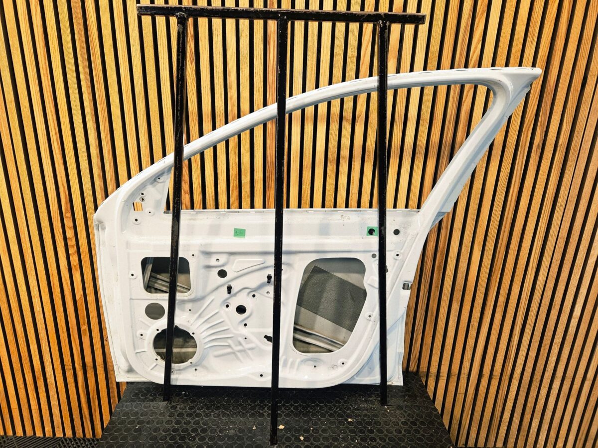 Usa fata Dreapta Audi A4, S4 B9 2018 A4 U095