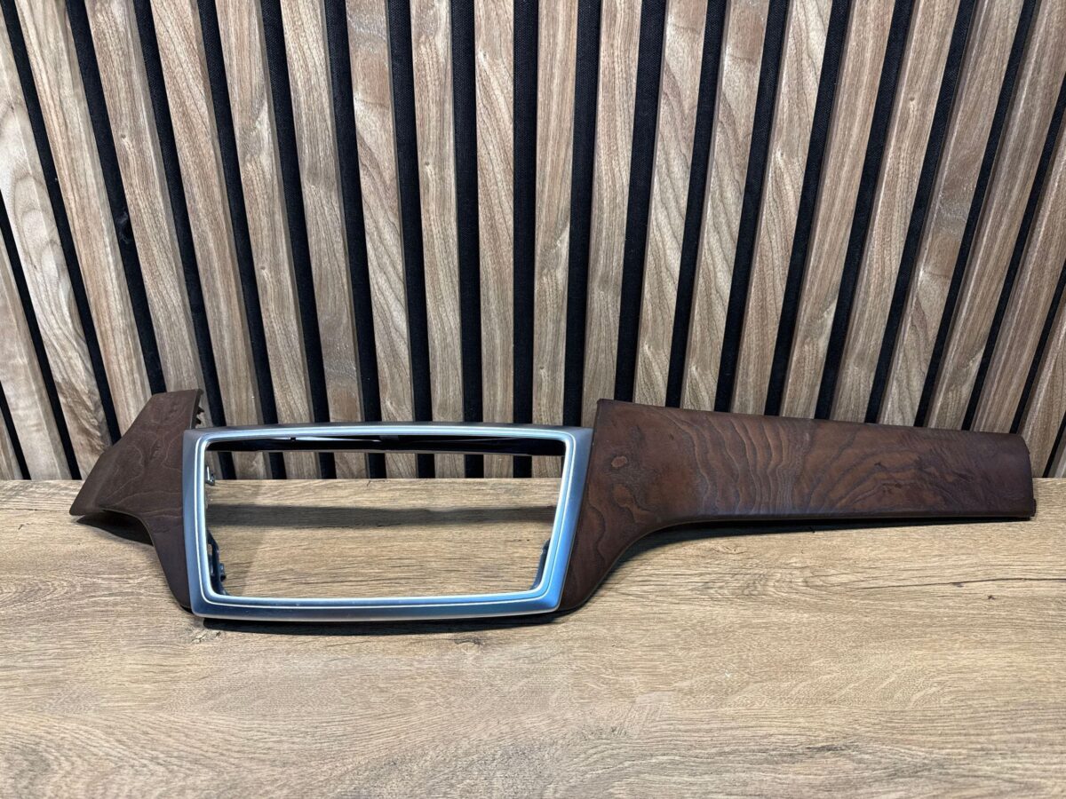 Plansa bord Mercedes GLE 2017 A1666806248 7199020