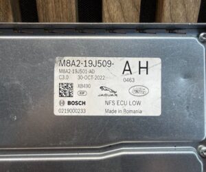 Car PC Jaguar F-Pace 2023 M8A219J509AH 0219000233 M8A219J509