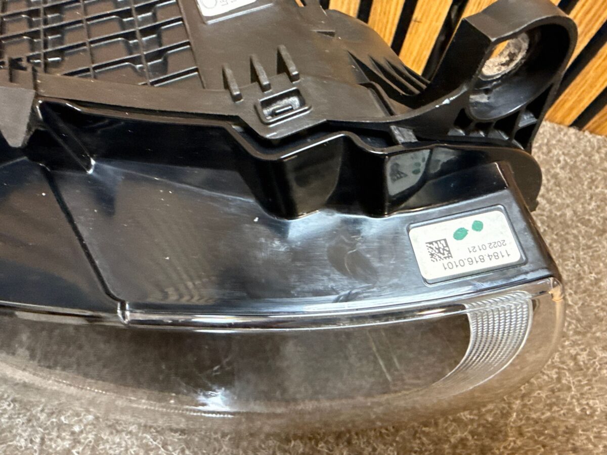 Faruri Land Rover Defender 2019 L8B213W029HG F3953