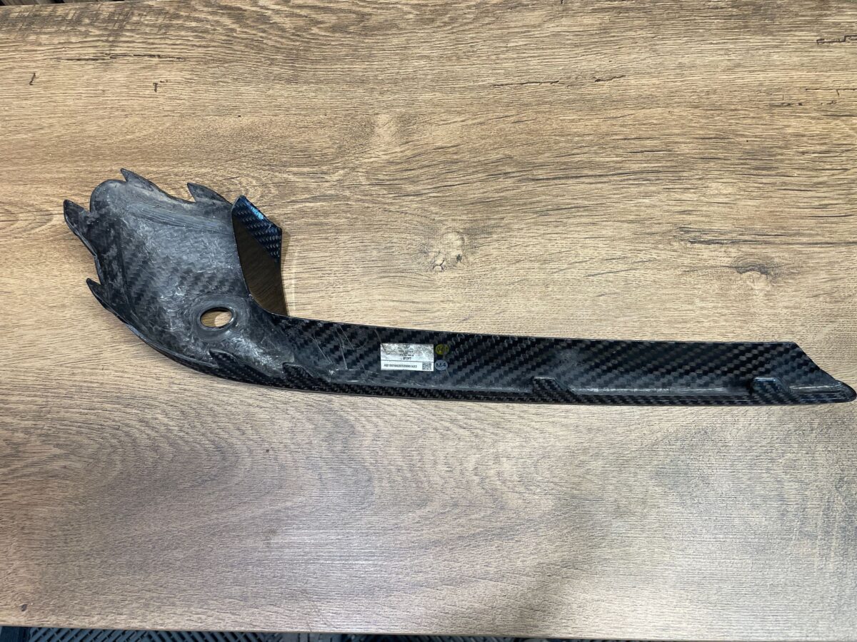 Grila bara Porsche Cayenne 2022 9Y0807824B