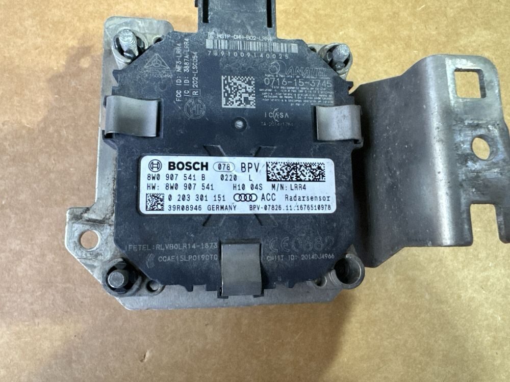 Detector radar Audi A4, S4 B9 2015 A4 8W0907541B