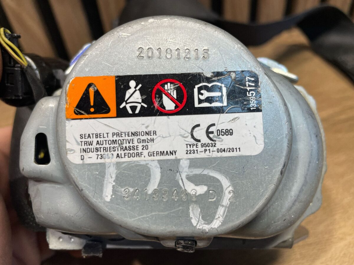 Centuri siguranta Spate BMW Series 5 G30 G31 G38 2018 34133468D