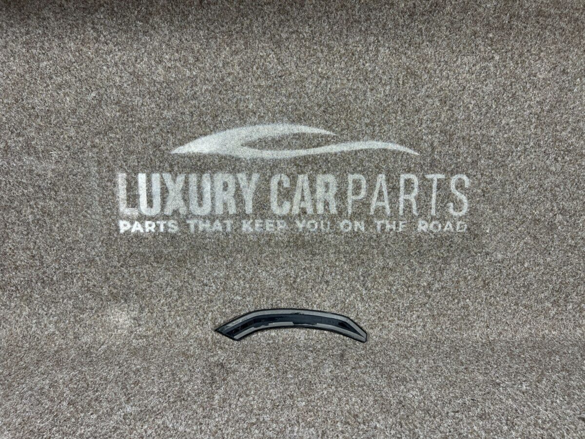 Aripa spate Dreapta Lamborghini Urus 2020 4ML854819