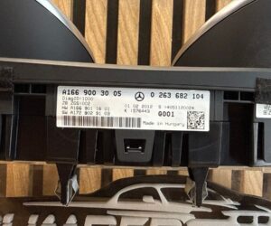 Ceasuri bord Mercedes ML, AMG ML 2015 A1669003005 W166 0263682104