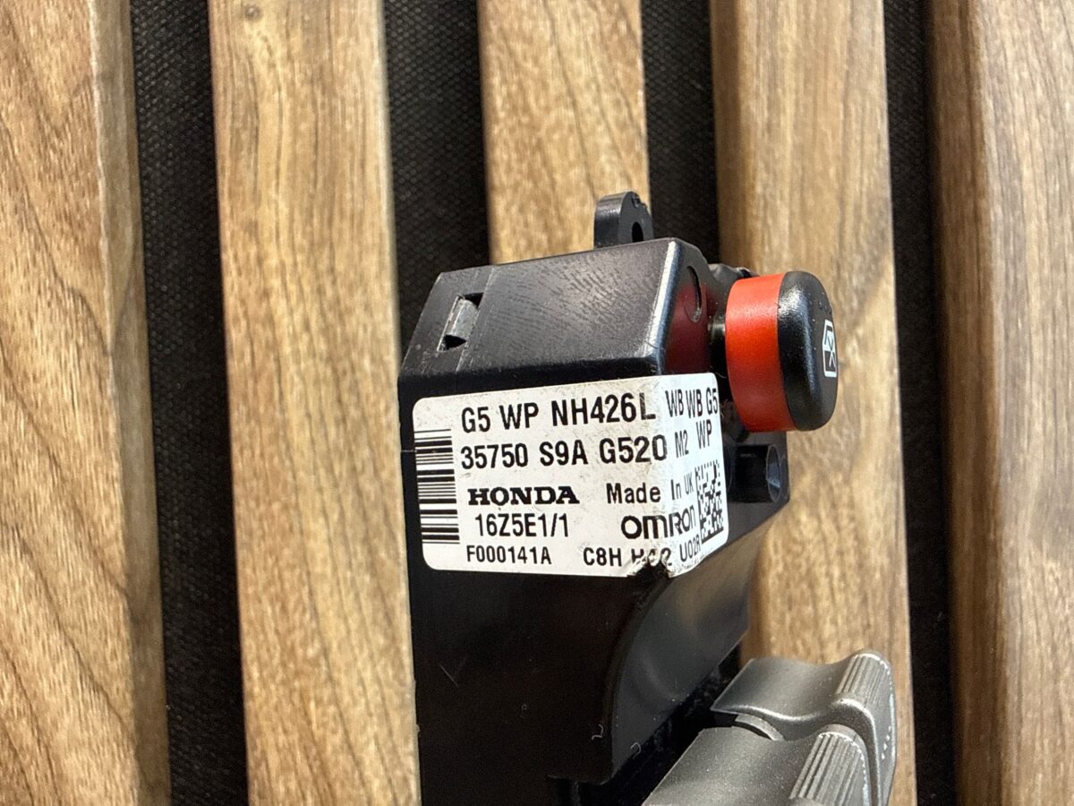Butoane geamuri electrice Honda CR-V 2005 F000141A
