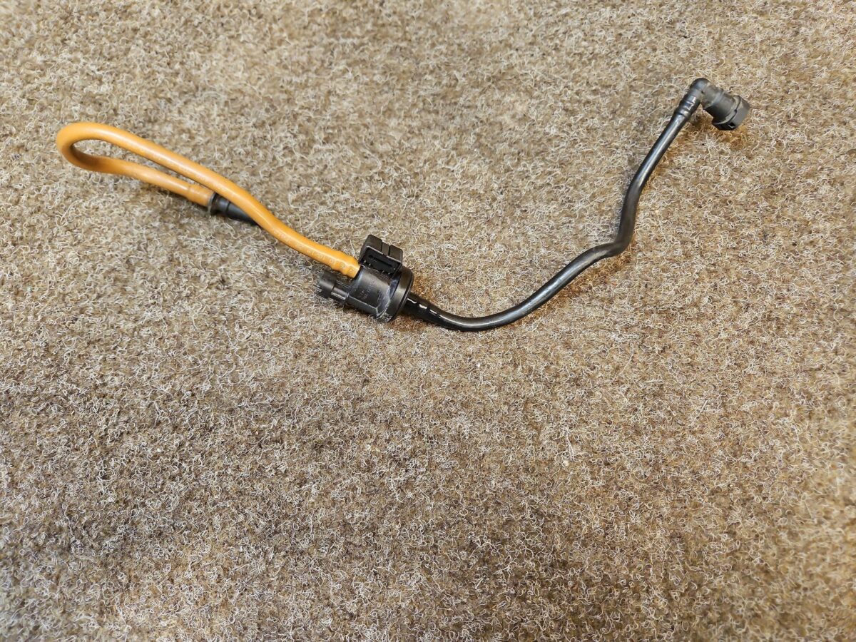 Filtru epurator Land Rover Range L322 2012 8W939C915AA