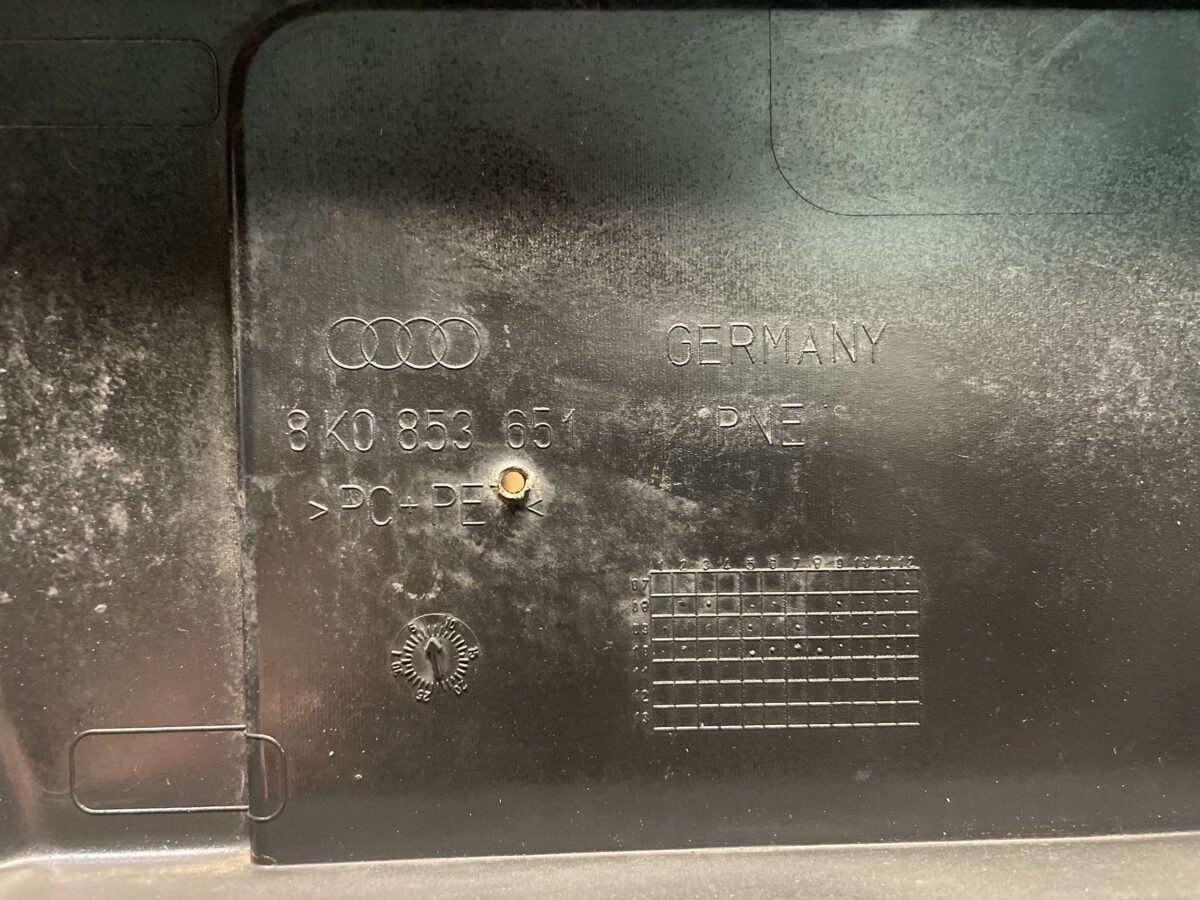 Grila Centru Audi A4, S4 B8 8K 2012 A4 8K0853651
