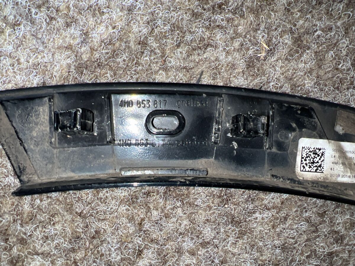 Bandouri Stânga spate Audi Q7 4M 2025 4M0853817