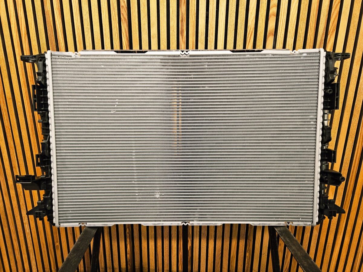 Radiator apa Audi A8, S8 D4 4H 2016 A8 4H0121251C