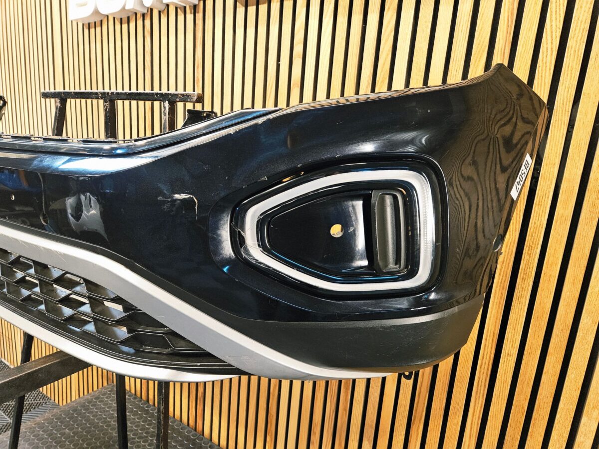Bara fata Volkswagen T-Roc 2020 2GA807221Q BF5047