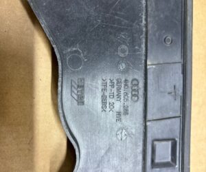 Ornament far Audi A8, S8 D5 2020 A8 4N0805286