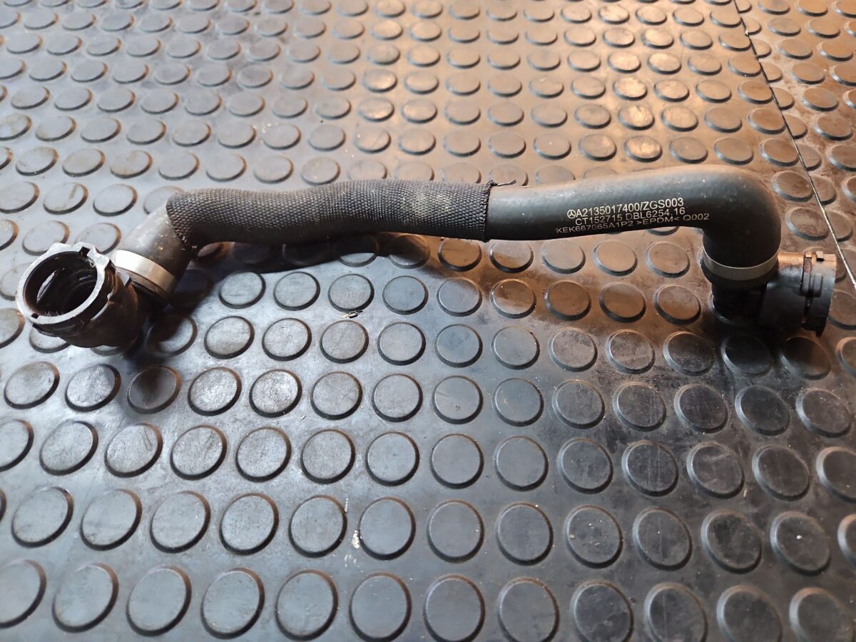 Furtun apa Mercedes E, AMG E 2021 W213 A2135017400