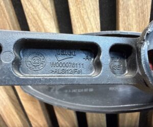 Brat stergator Mercedes GLA H247 2022 W000076111 A2479201701