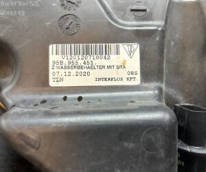 Vas lichid parbriz Porsche Macan 2016 95B955451