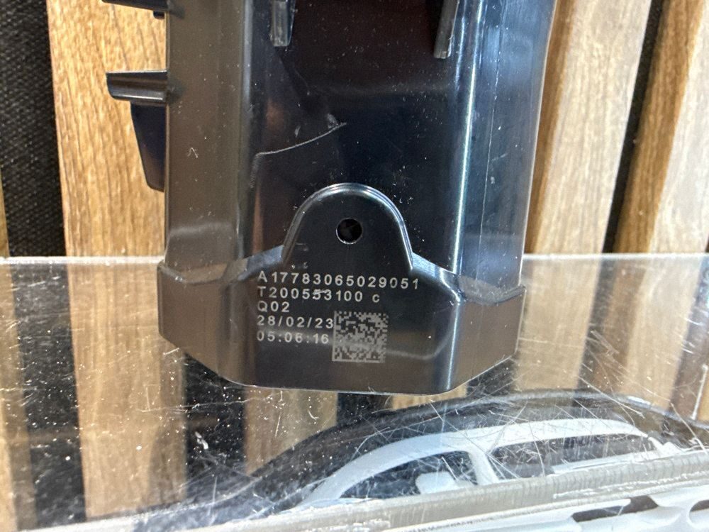 Guri ventilatie Mercedes A W177 2018 A1778306502 T200553100C
