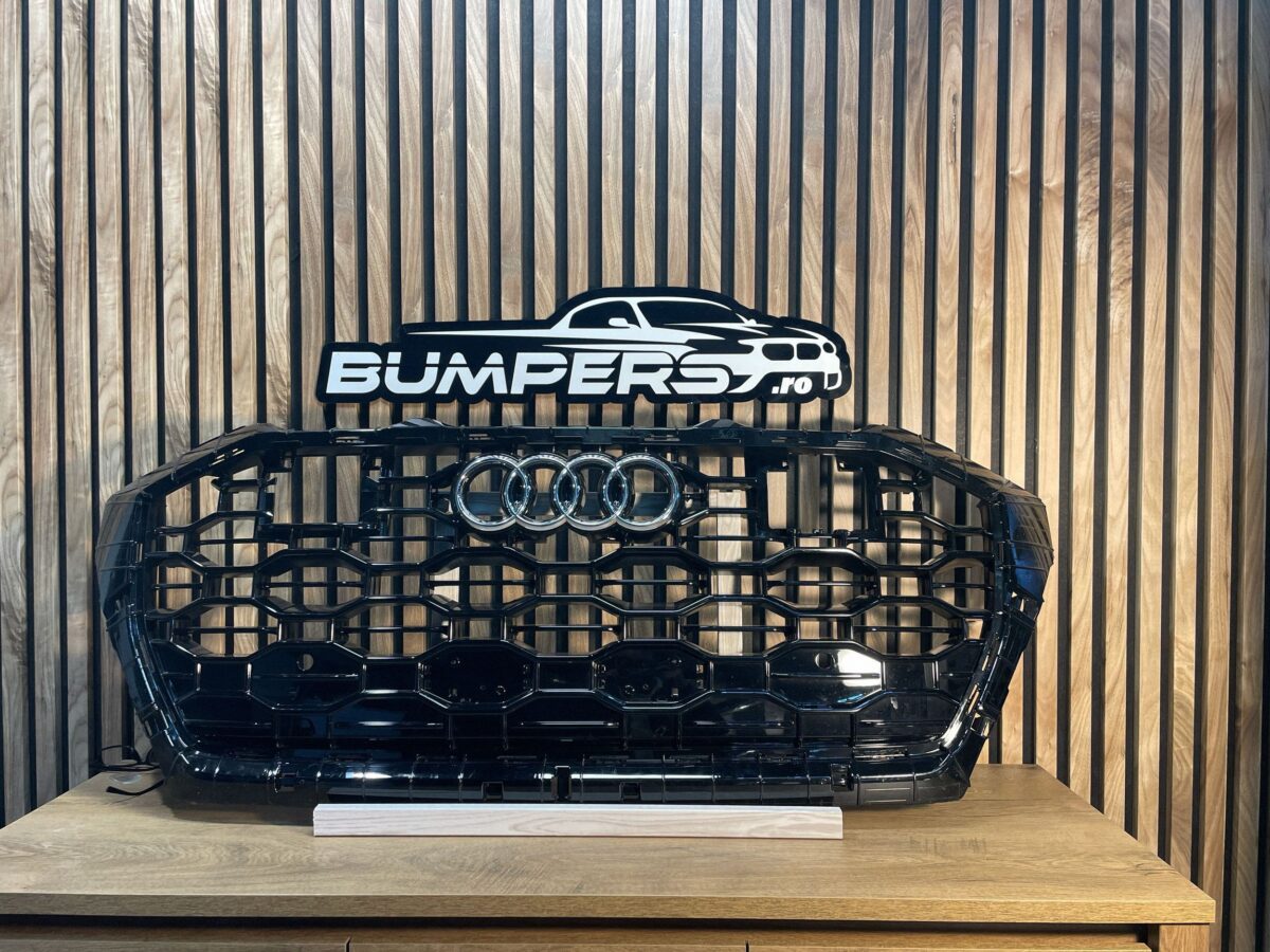Grila Centru Audi RS Q8 2019 4M8853651BK 4M8853651BN