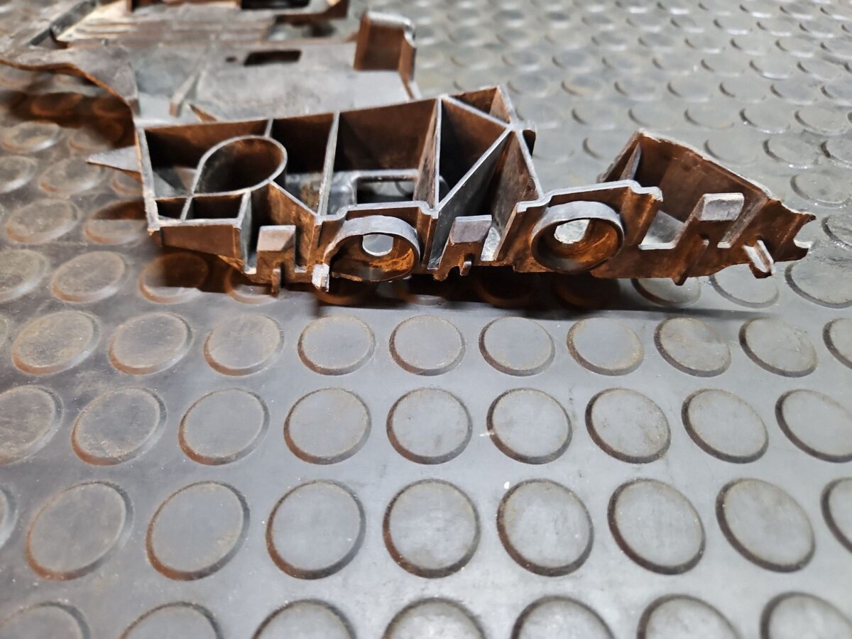 Suporti prindere bara Audi A8, S8 D5 2020 A8 4N0807284