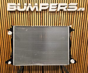 Radiator apa Lamborghini Urus 2018 4M0121251M