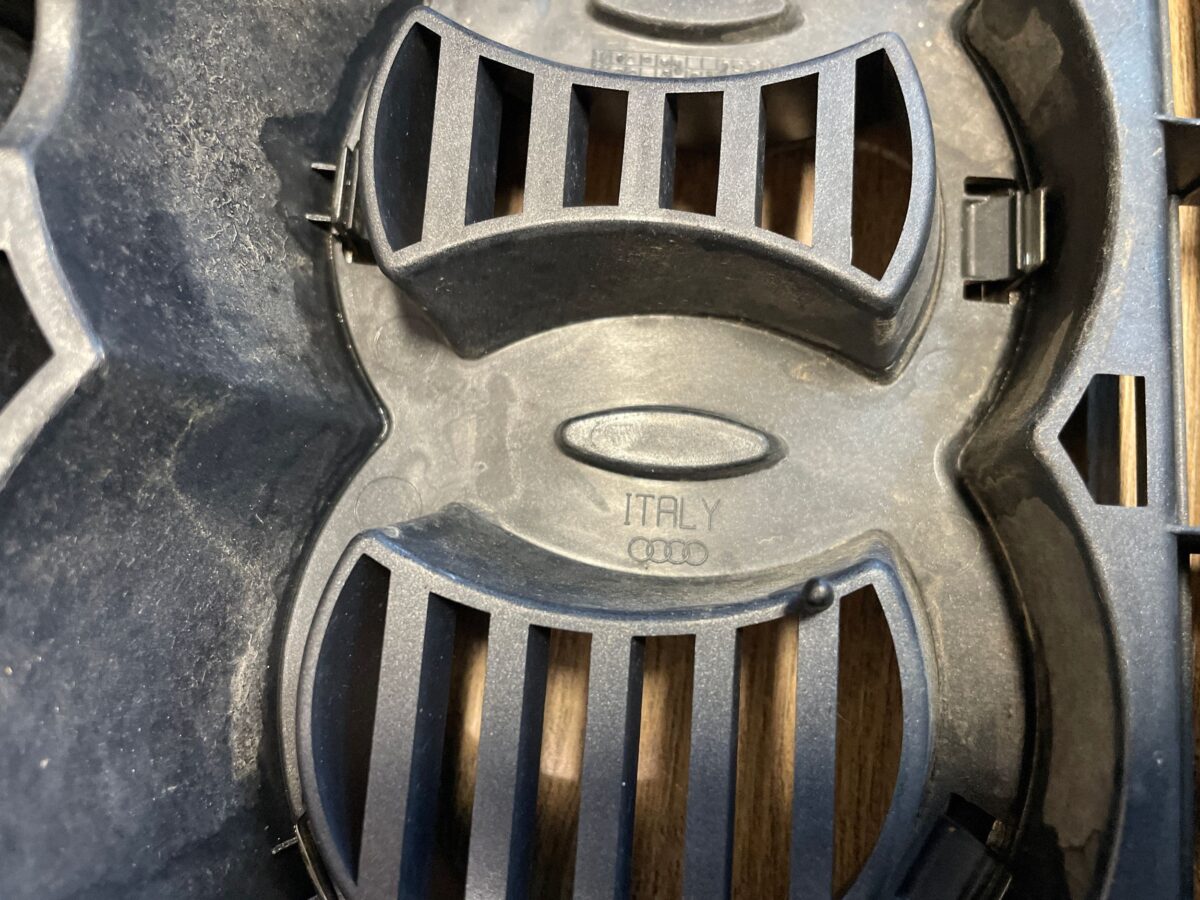 Grila Centru Audi A3, S3 8P 2007 A3 8P4853651A