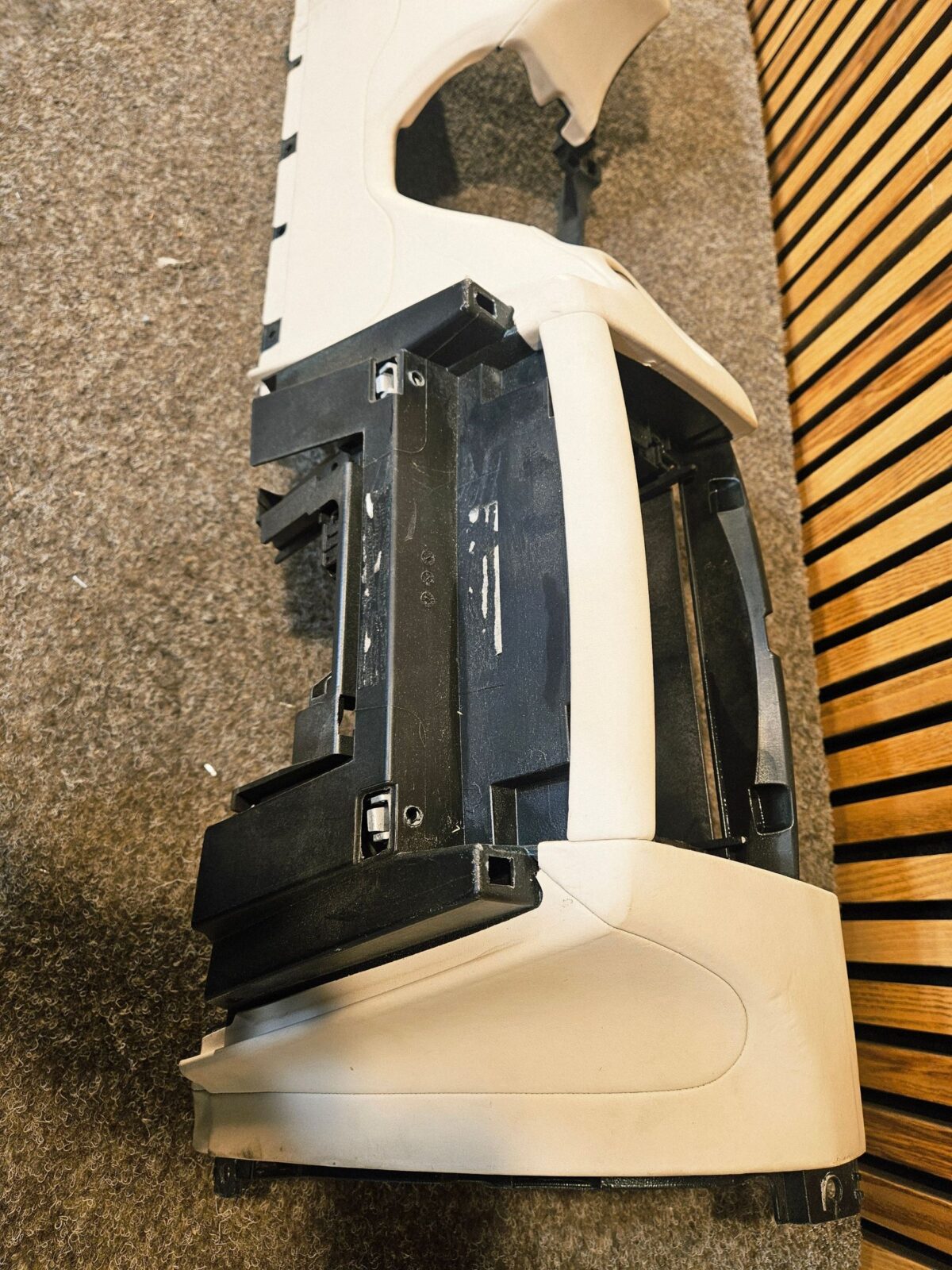 Plansa bord Stânga Mercedes CLS, AMG CLS C218 X218 2016