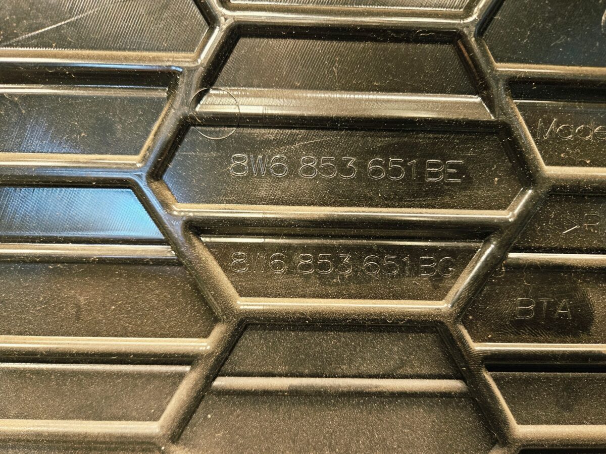 Grila Audi A5, S5 2022 A5 8W6853651BE